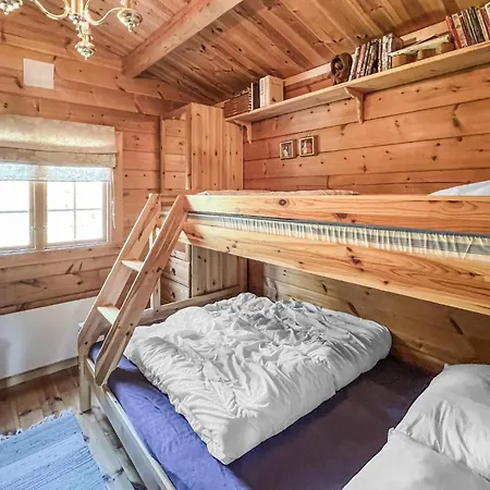 Nydelig Hus Med 3 Soverom I * Nordberg